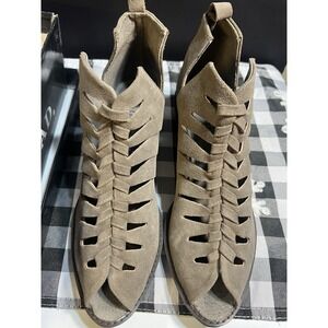 NIB BEAUTIFUL SIZE 9.5 NOMAD SUEDE OPEN TOE SHOES SLIP ON‎ (2139)